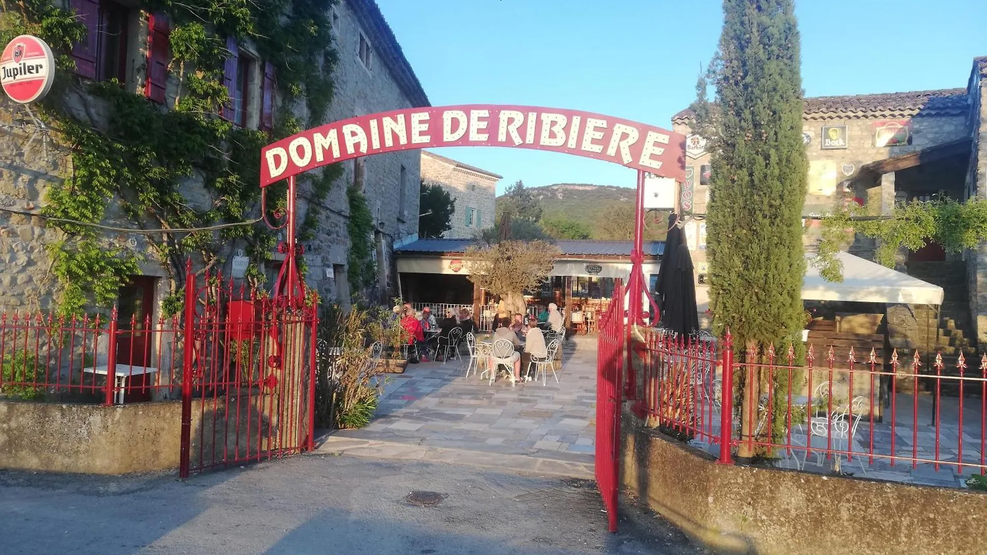 Domaine de Ribiere Apartment Grospierres